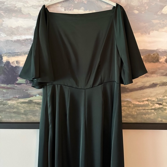Dark Green Banana Republic Factory Flutter-Sleeve Knee-Length Dress - Picture 5 of 8